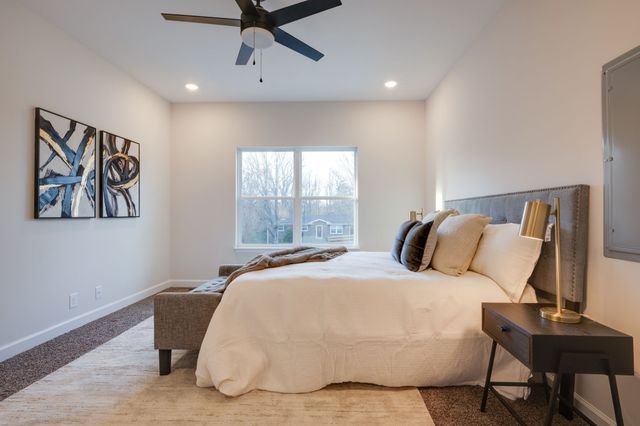 1152 Chestnut Drive, Burns, TN 37029