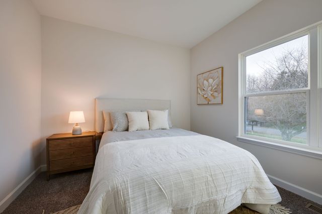 1152 Chestnut Drive, Burns, TN 37029