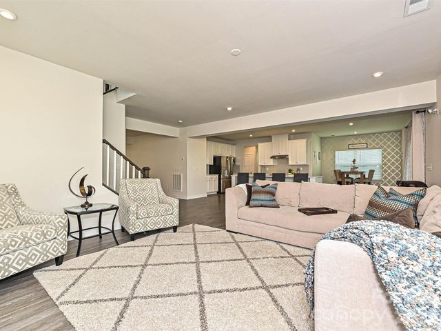 10016 Bowtie Lane, Huntersville, NC 28078