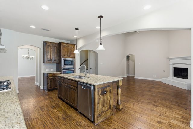 6205 Prairie Hill Lane, Flower Mound, TX 75028