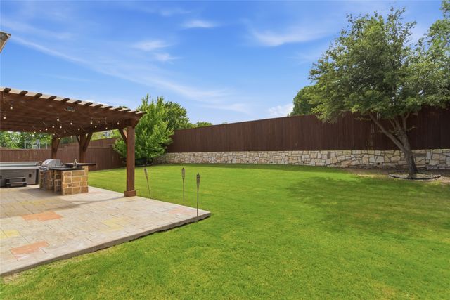 6205 Prairie Hill Lane, Flower Mound, TX 75028