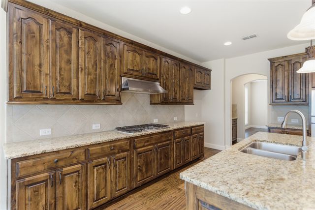 6205 Prairie Hill Lane, Flower Mound, TX 75028