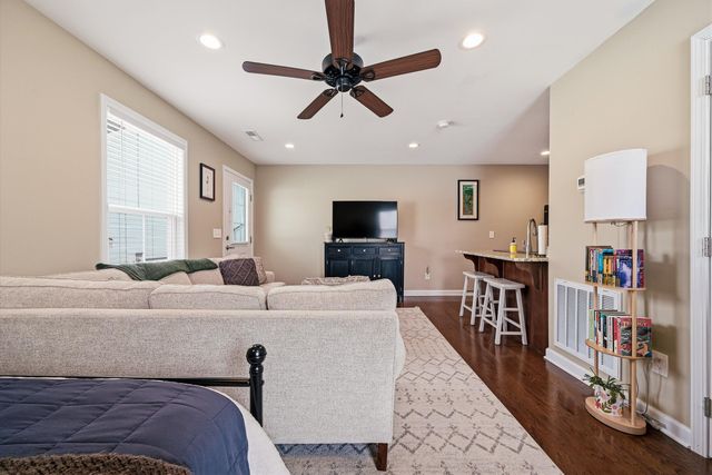 223 River Birch AVE, Daleville, VA 24083