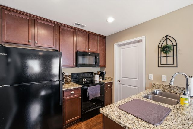 223 River Birch AVE, Daleville, VA 24083