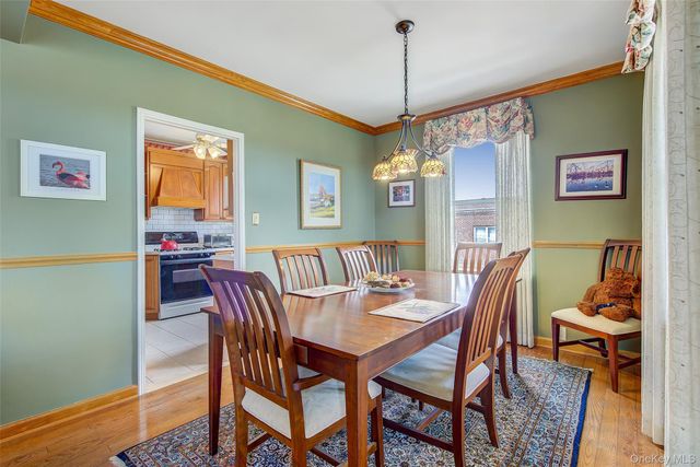 67-66 108 Street B64, Forest Hills, NY 11375