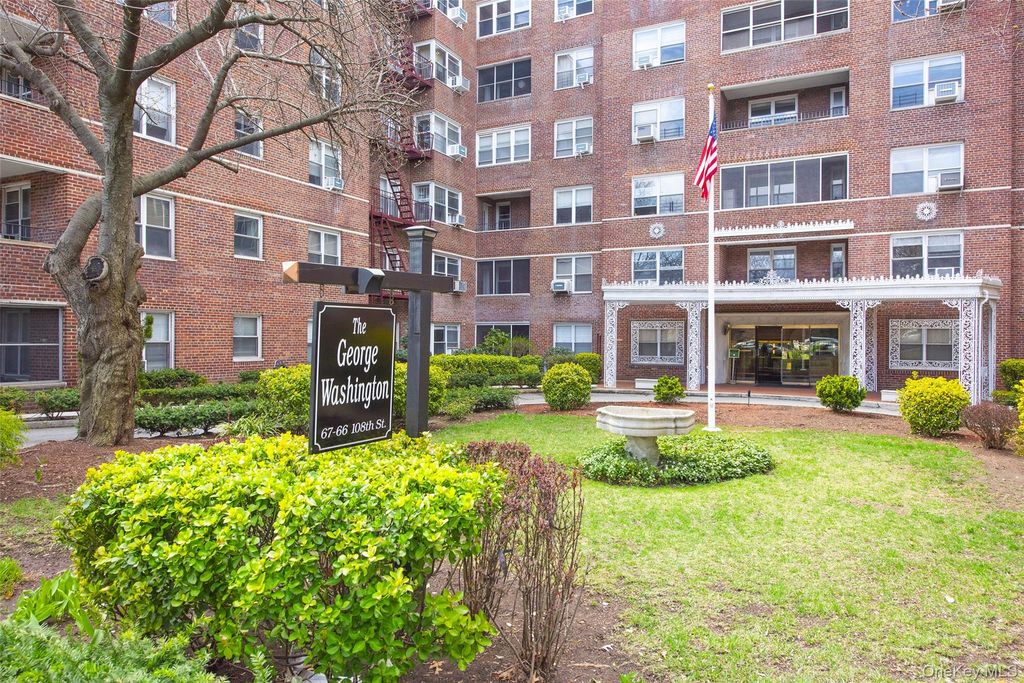 67-66 108 Street B64, Forest Hills, NY 11375