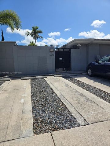 3475 SW 1st Ave 14, Miami, FL 33145
