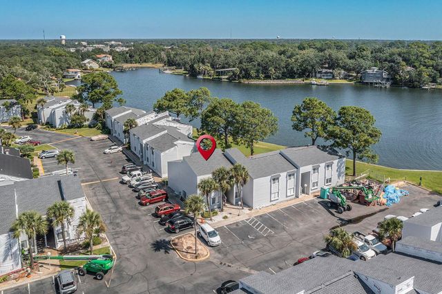 101 Old Ferry Road UNIT 27B, Shalimar, FL 32579