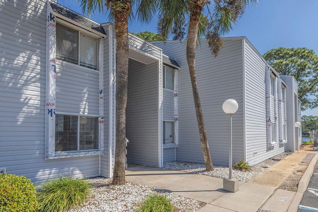 101 Old Ferry Road UNIT 27B, Shalimar, FL 32579