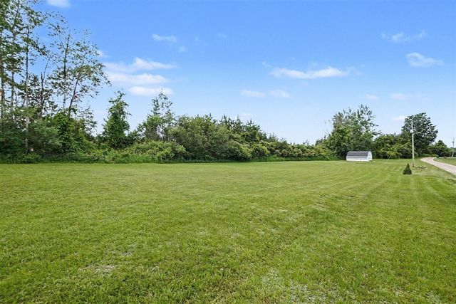 3452 W Lake Drive, Sears, MI 49679