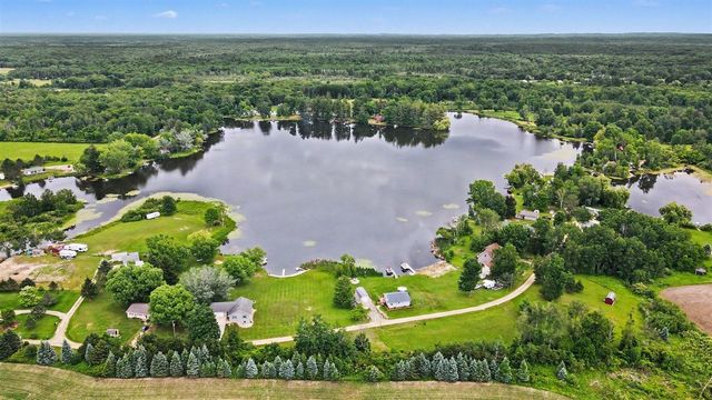 3452 W Lake Drive, Sears, MI 49679