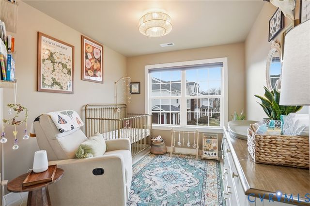 7443 Pebble Lake Dr, Mechanicsville, VA 23111