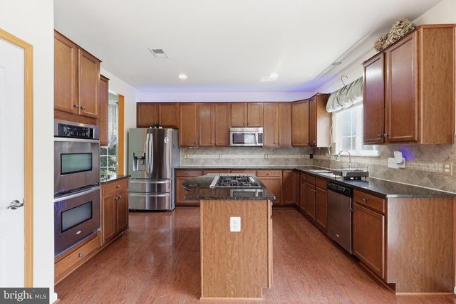 25 CHARTER GATE DR, Fredericksburg, VA 22406