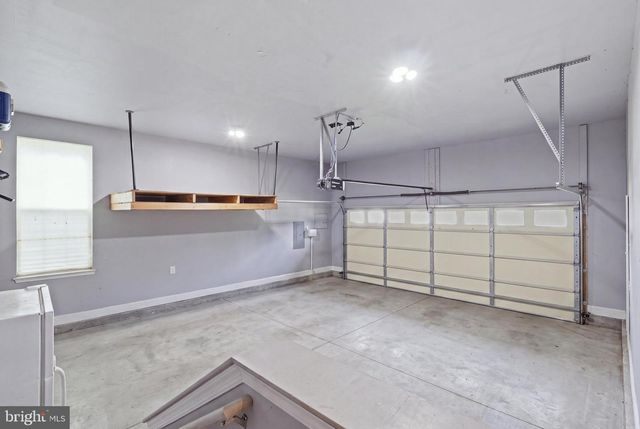 25 CHARTER GATE DR, Fredericksburg, VA 22406