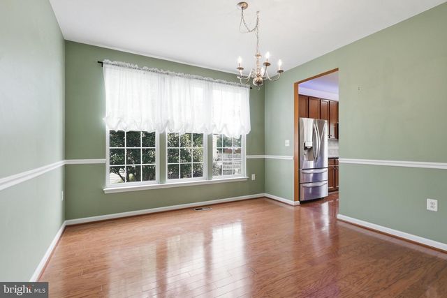 25 CHARTER GATE DR, Fredericksburg, VA 22406