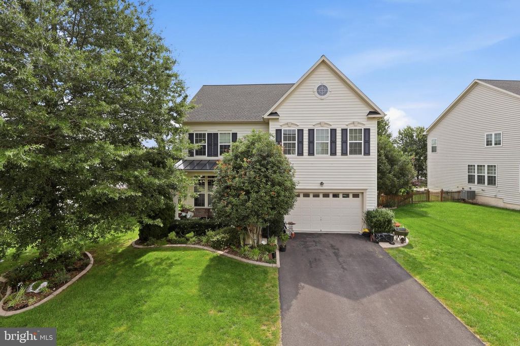 25 CHARTER GATE DR, Fredericksburg, VA 22406
