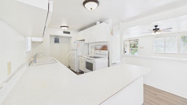590 Comanche Drive, Lubbock, TX 79404
