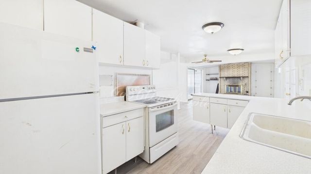 590 Comanche Drive, Lubbock, TX 79404