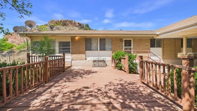 590 Comanche Drive, Lubbock, TX 79404