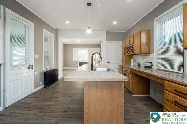 2213 Village Road, South Whitehall Twp, PA 18069