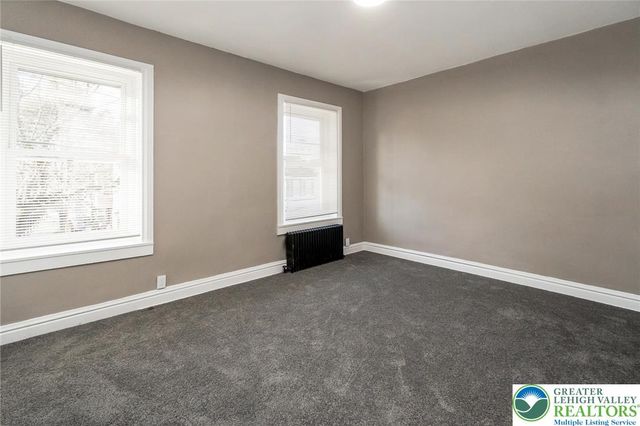 2213 Village Road, South Whitehall Twp, PA 18069