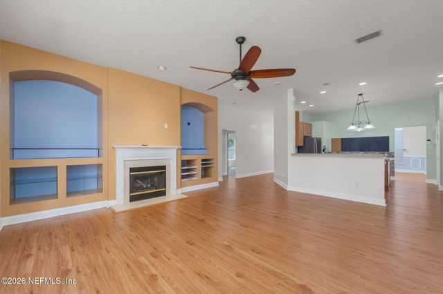9383 BRUNTSFIELD Drive, Jacksonville, FL 32244
