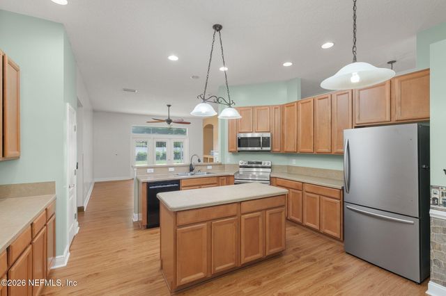 9383 BRUNTSFIELD Drive, Jacksonville, FL 32244
