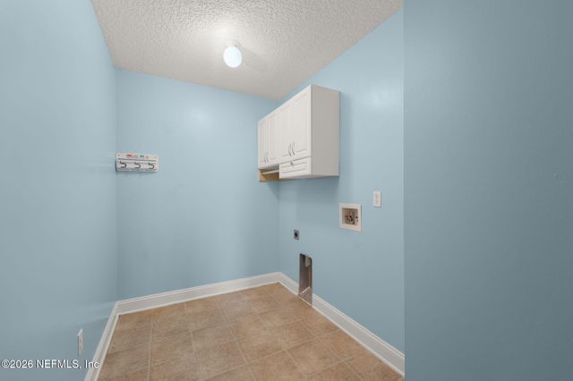 9383 BRUNTSFIELD Drive, Jacksonville, FL 32244
