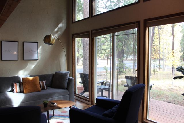 16693 Wagon Trail, Bend, OR 97707