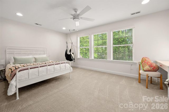 11428 Scarlet Tanager Drive, Charlotte, NC 28278