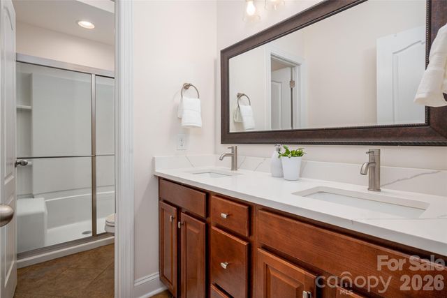 11428 Scarlet Tanager Drive, Charlotte, NC 28278