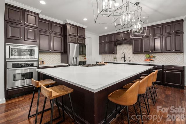 11428 Scarlet Tanager Drive, Charlotte, NC 28278