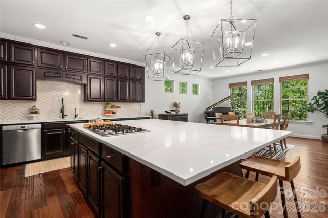 11428 Scarlet Tanager Drive, Charlotte, NC 28278