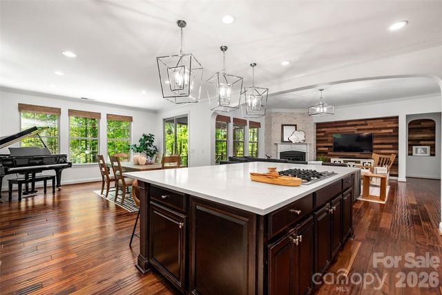 11428 Scarlet Tanager Drive, Charlotte, NC 28278