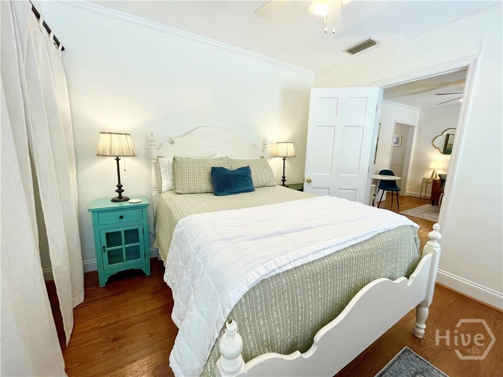 Image 15 of property listing at 217 W Taylor Street, Savannah, GA 31401