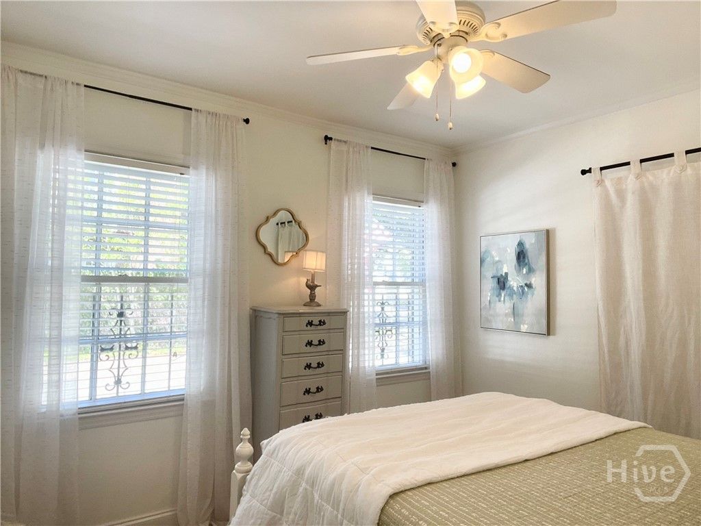 Image 16 of property listing at 217 W Taylor Street, Savannah, GA 31401