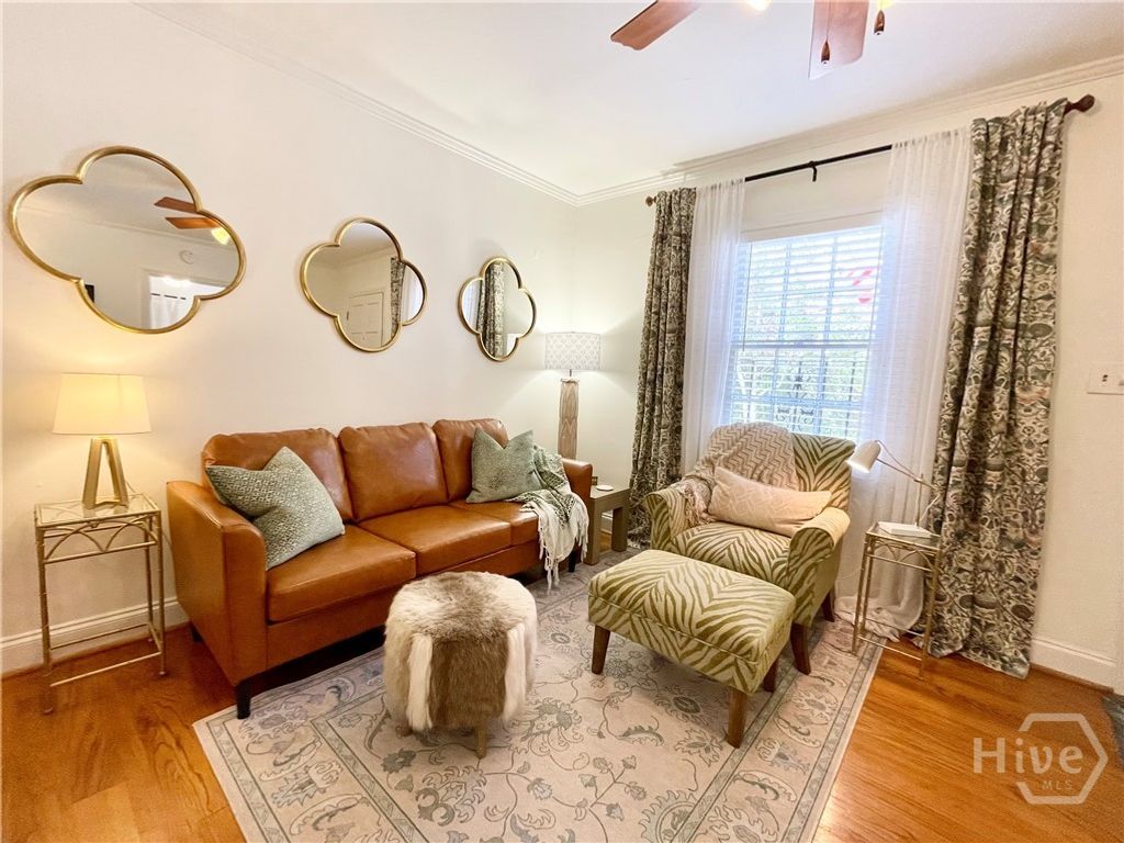 Image 2 of property listing at 217 W Taylor Street, Savannah, GA 31401