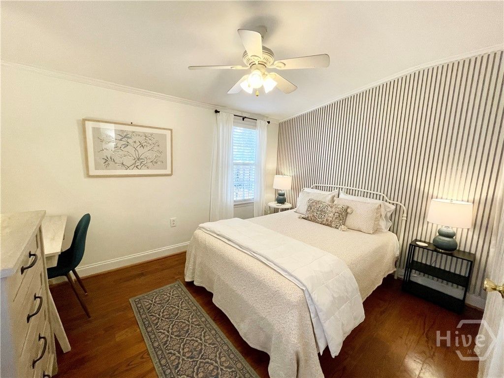 Image 4 of property listing at 217 W Taylor Street, Savannah, GA 31401
