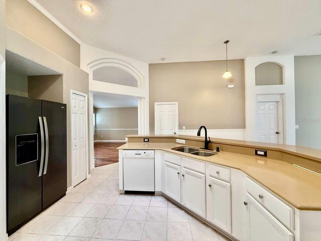 19021 WEATHERSTONE DRIVE, Tampa, FL 33647