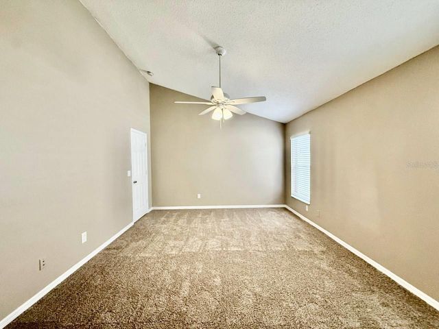 19021 WEATHERSTONE DRIVE, Tampa, FL 33647