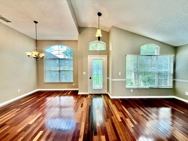 19021 WEATHERSTONE DRIVE, Tampa, FL 33647