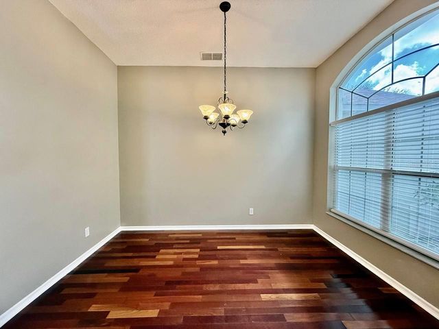 19021 WEATHERSTONE DRIVE, Tampa, FL 33647