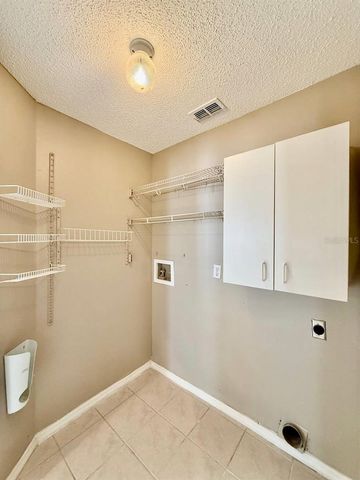19021 WEATHERSTONE DRIVE, Tampa, FL 33647