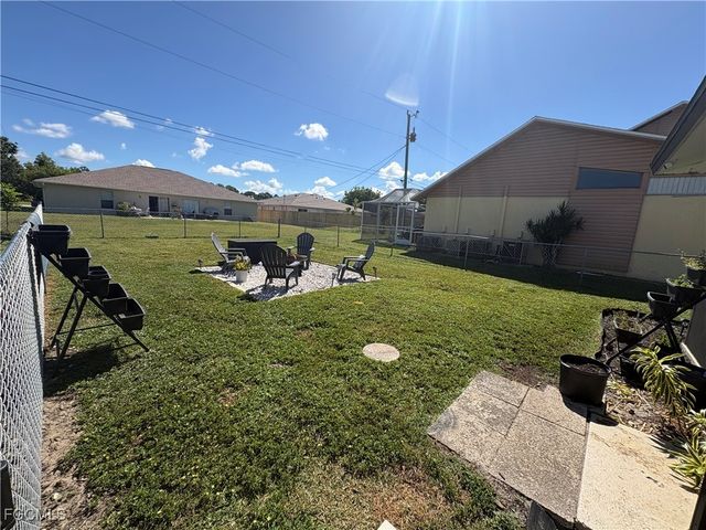1213 SE 23rd PL 1-2, Cape Coral, FL 33990
