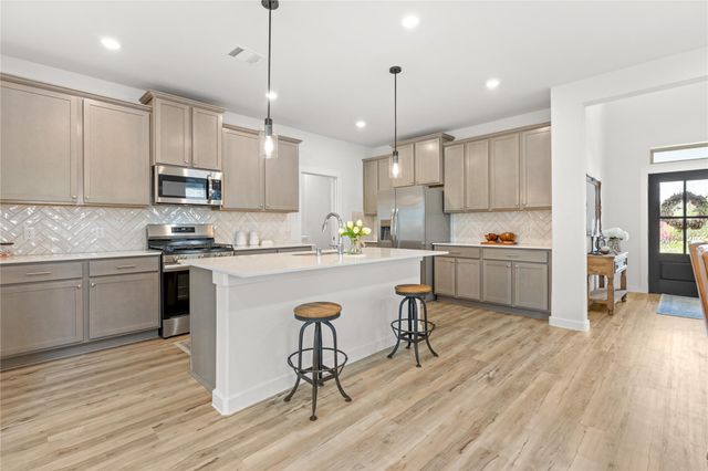 19363 Poppy Village Circle, Magnolia, TX 77355