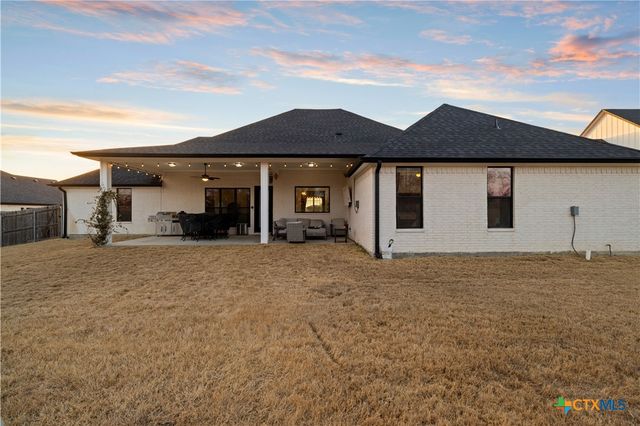 230 Sand Flat Lane, Temple, TX 76502
