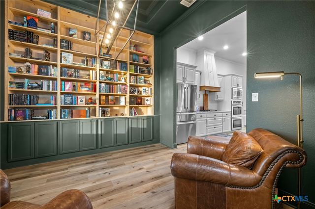 230 Sand Flat Lane, Temple, TX 76502