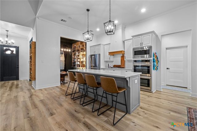 230 Sand Flat Lane, Temple, TX 76502