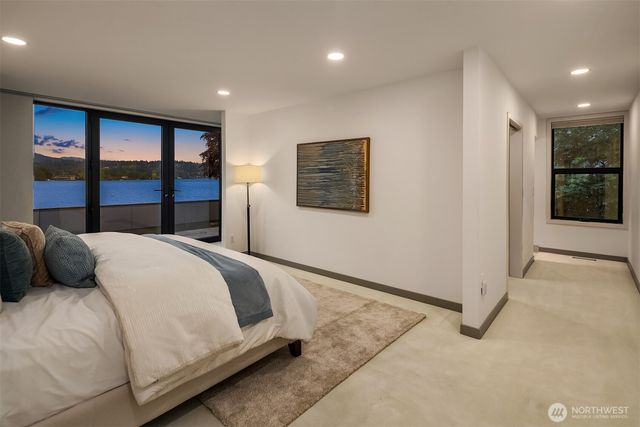 3840 E Mercer Way, Mercer Island, WA 98040