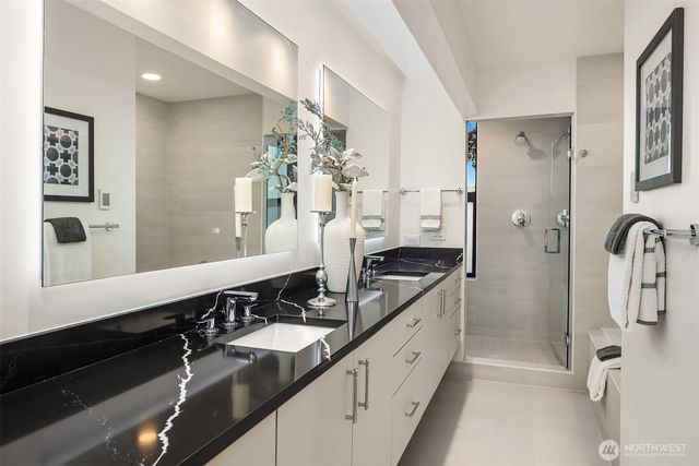 3840 E Mercer Way, Mercer Island, WA 98040